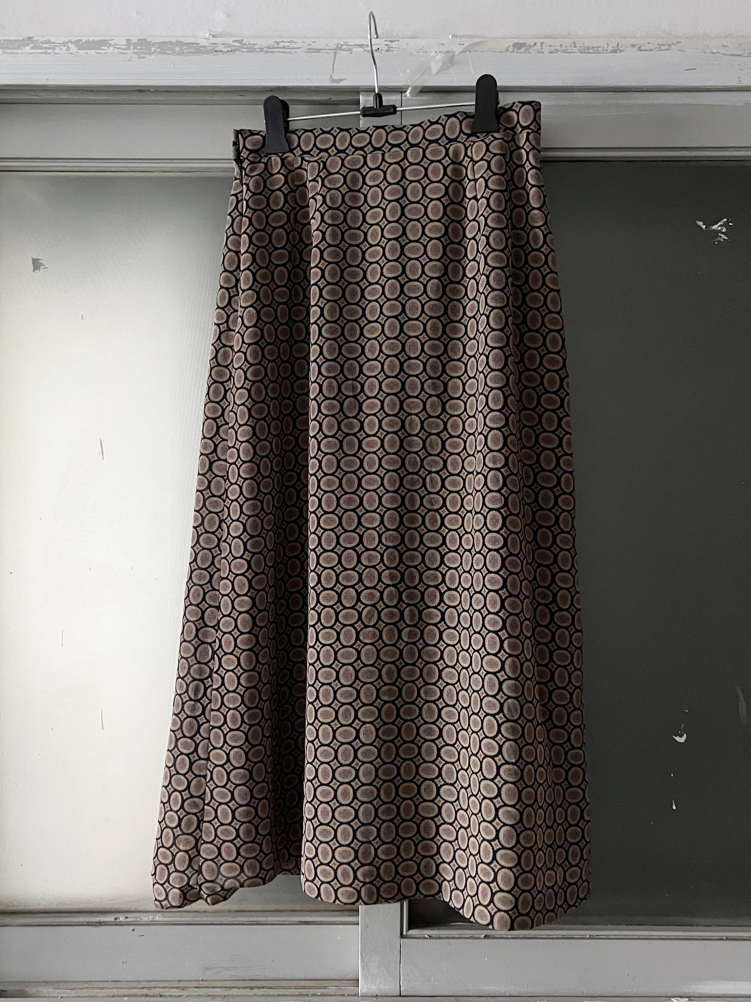DAKS pattern skirts