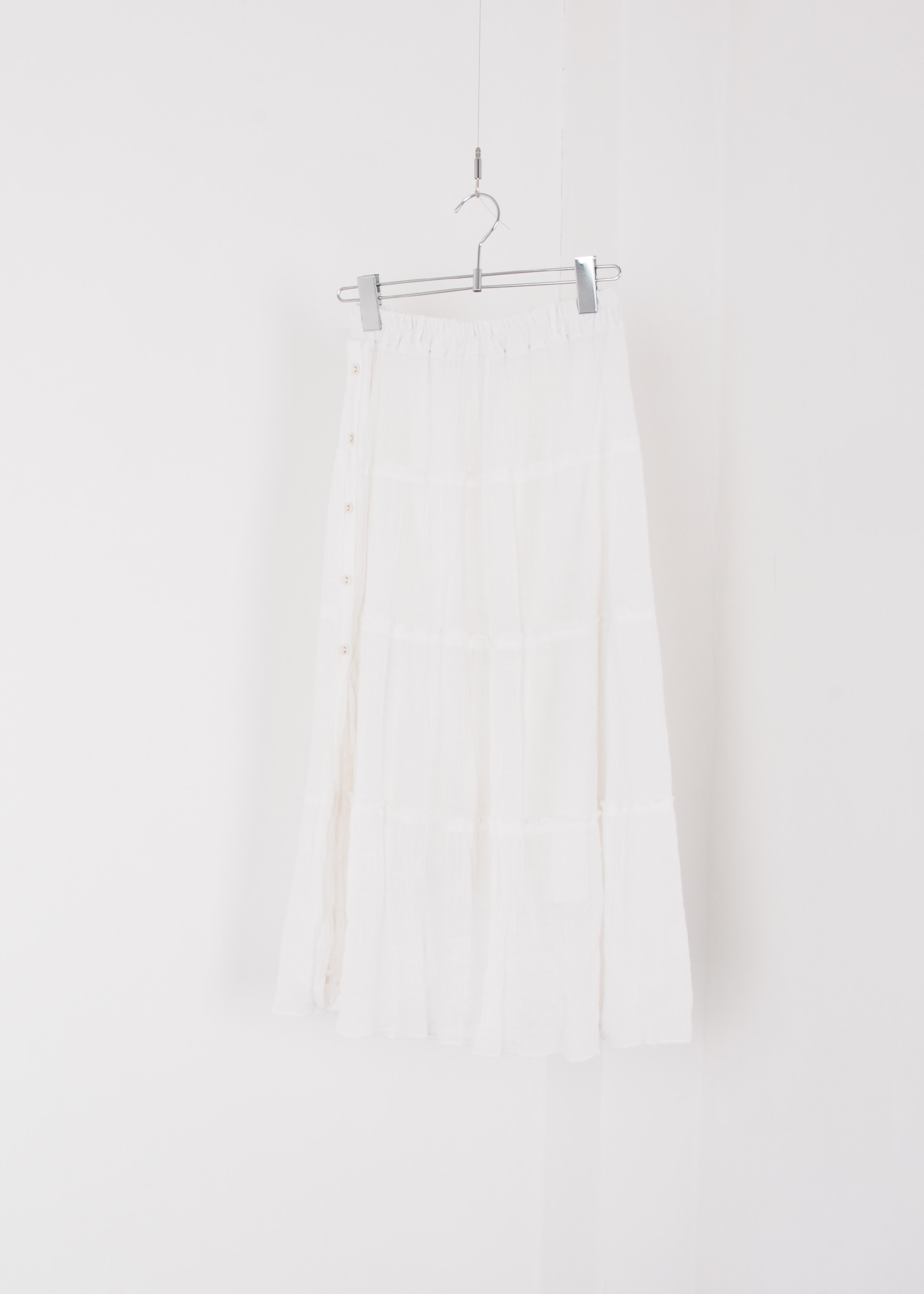 select vintage : white skirts