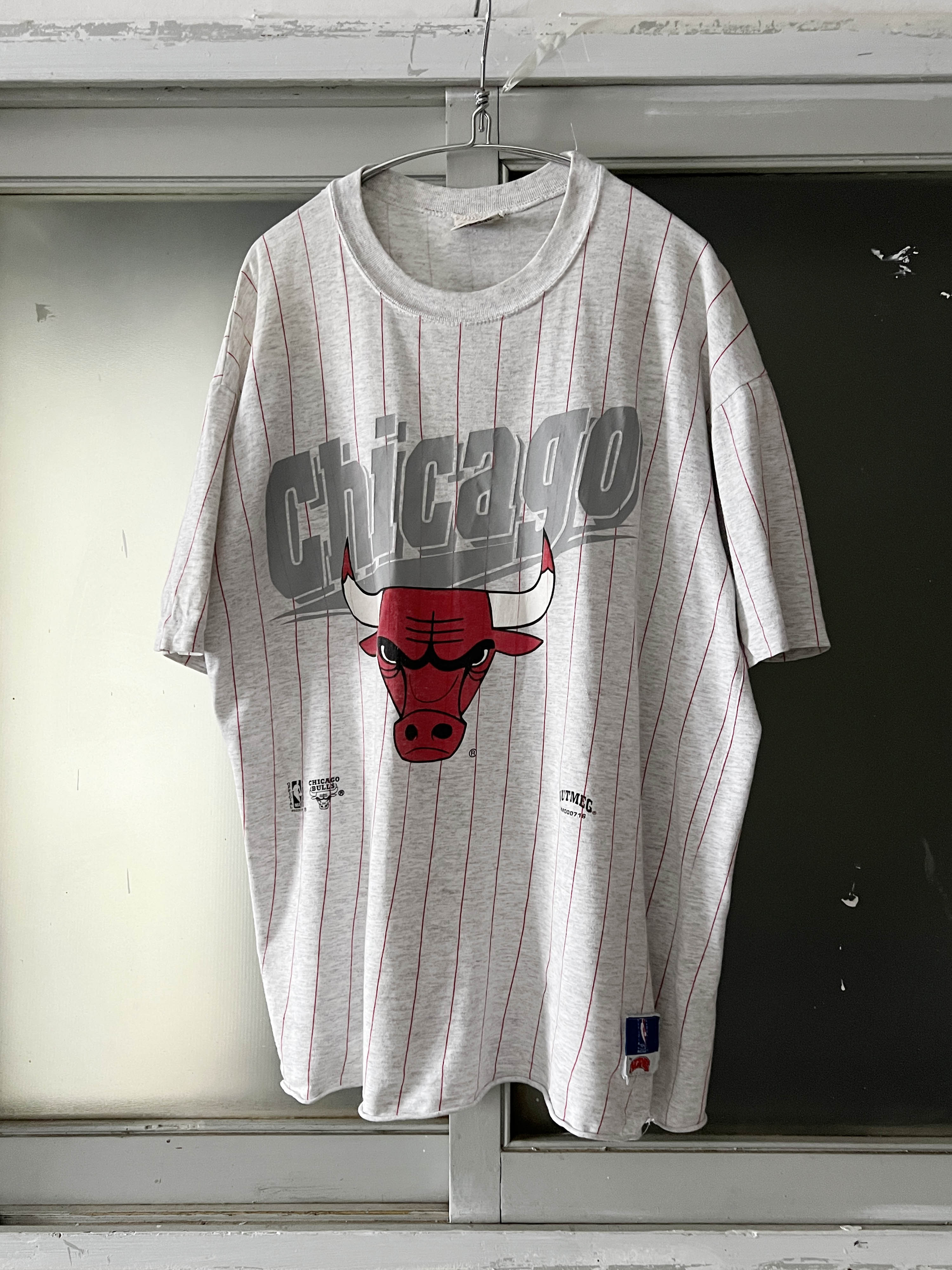 90s NBA (nutmeg) bulls t-shirts