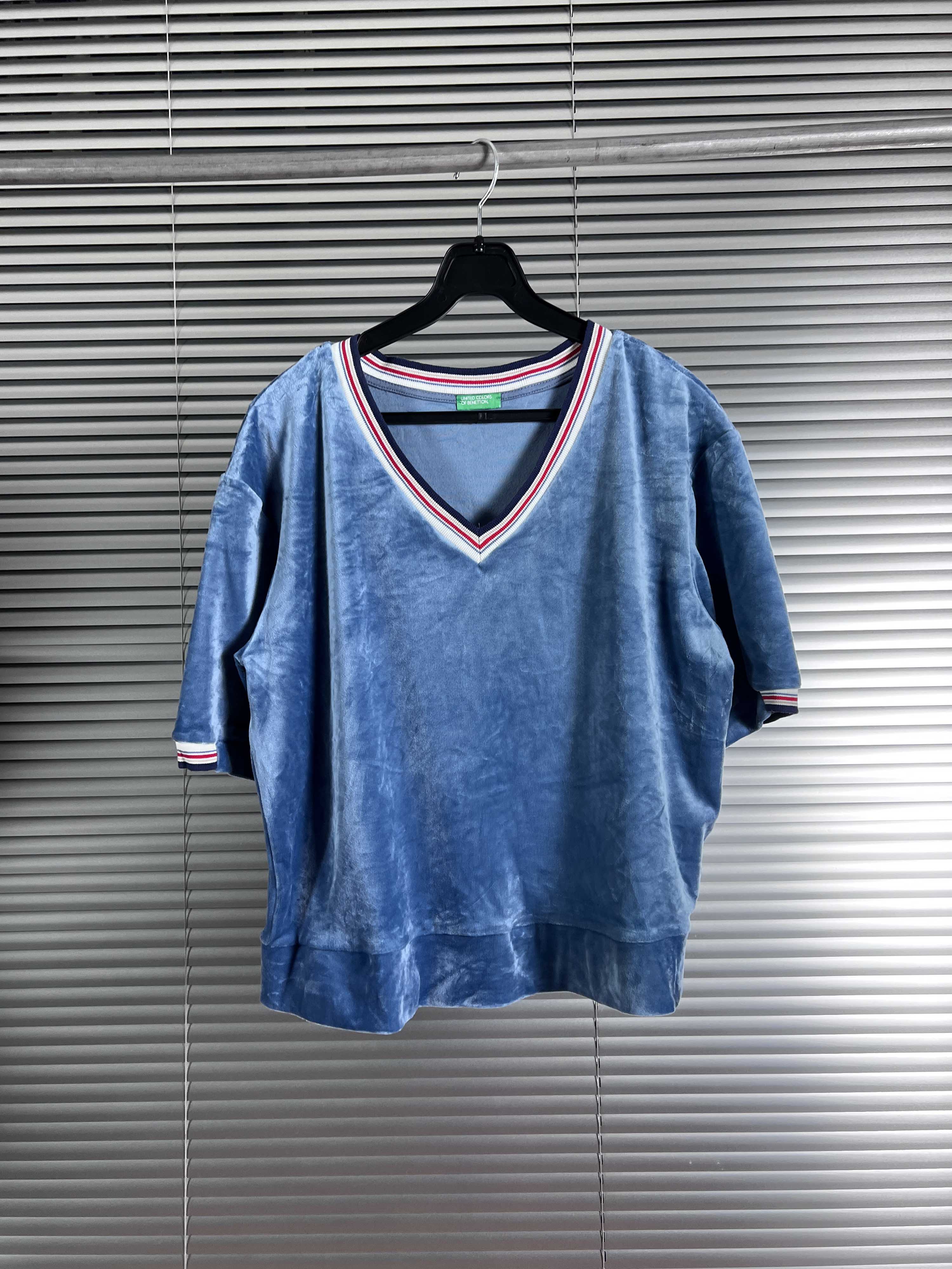 UNITED COLOR OF BENETTON velour top