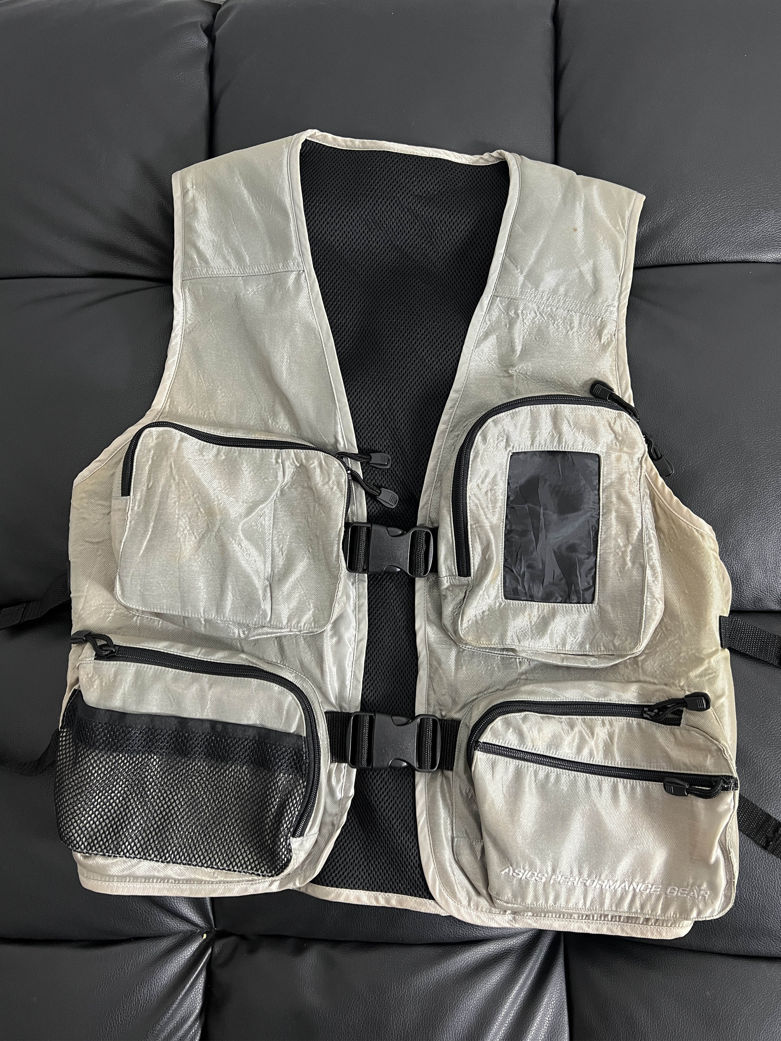 Asics performance gear utillity vest