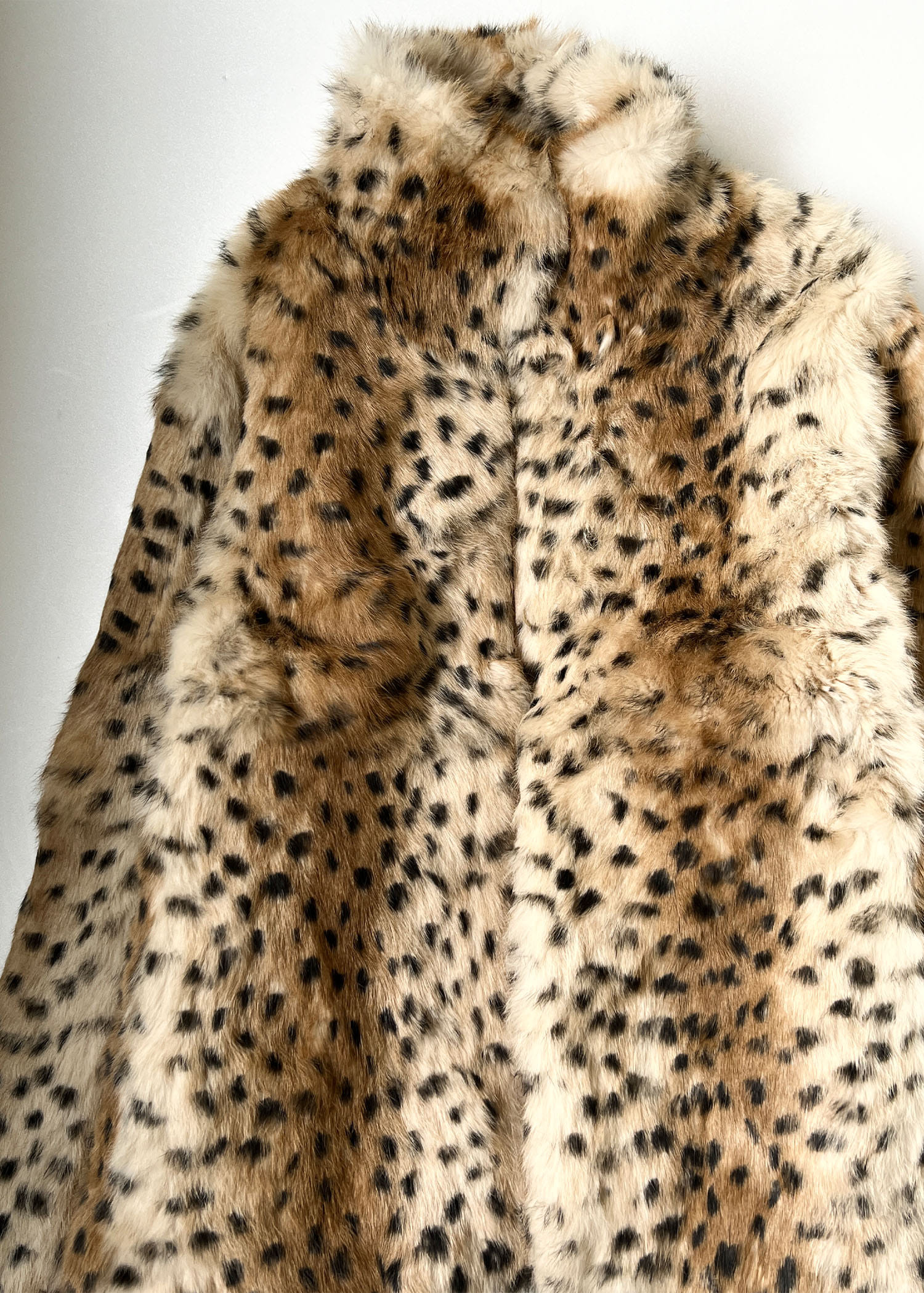 select vintage : leopard eco fur jacket