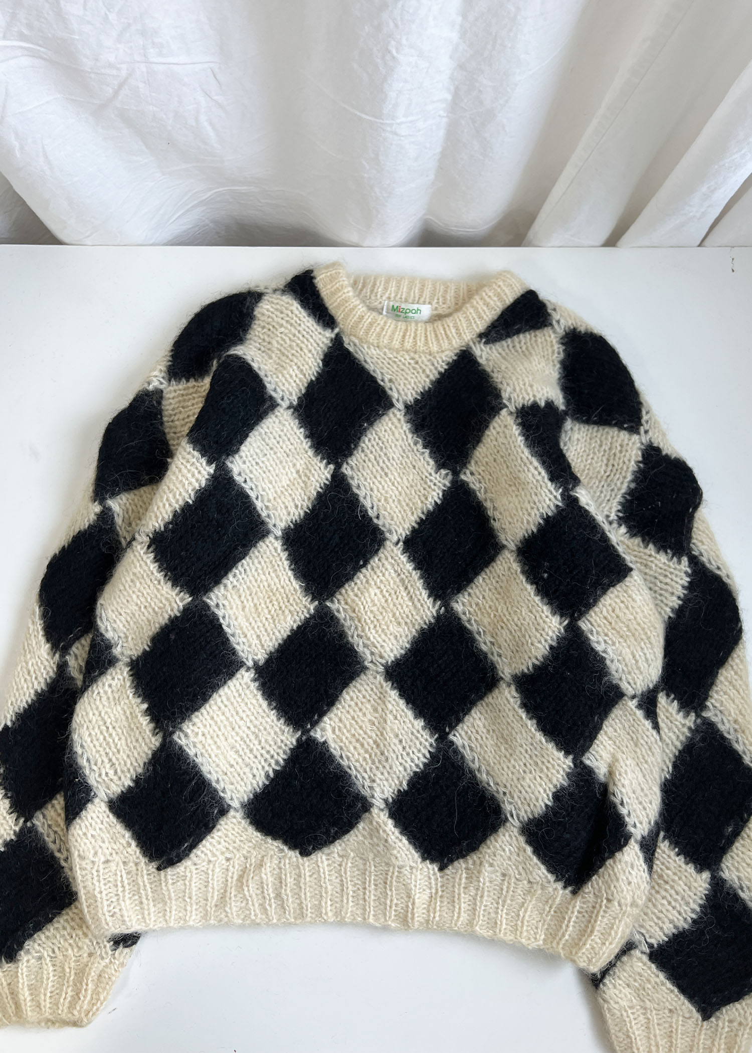 select vintage : checkerboard knit