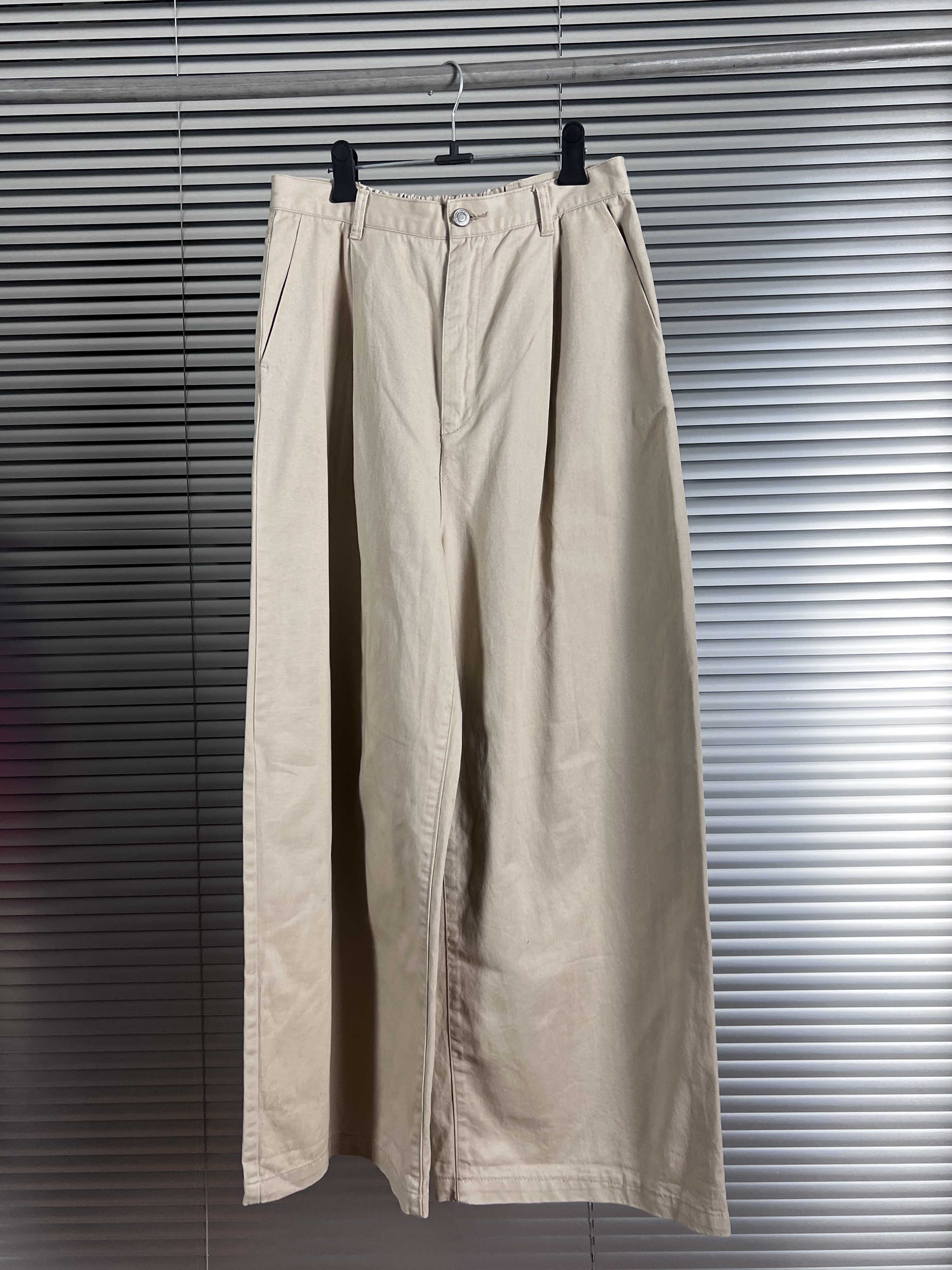 A.Q (ANTIQLOUTHES) wide pants