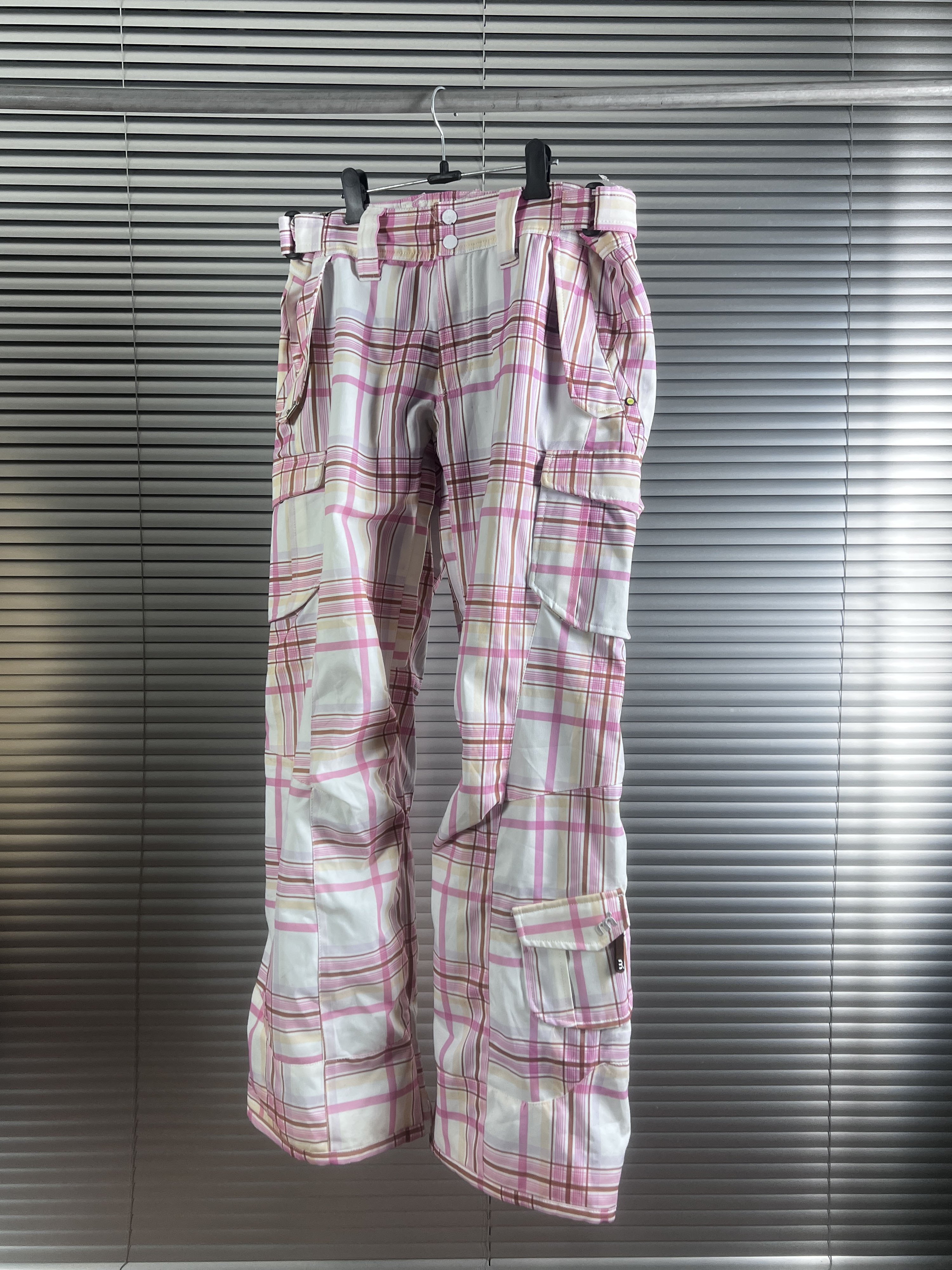 Pink cargo pants