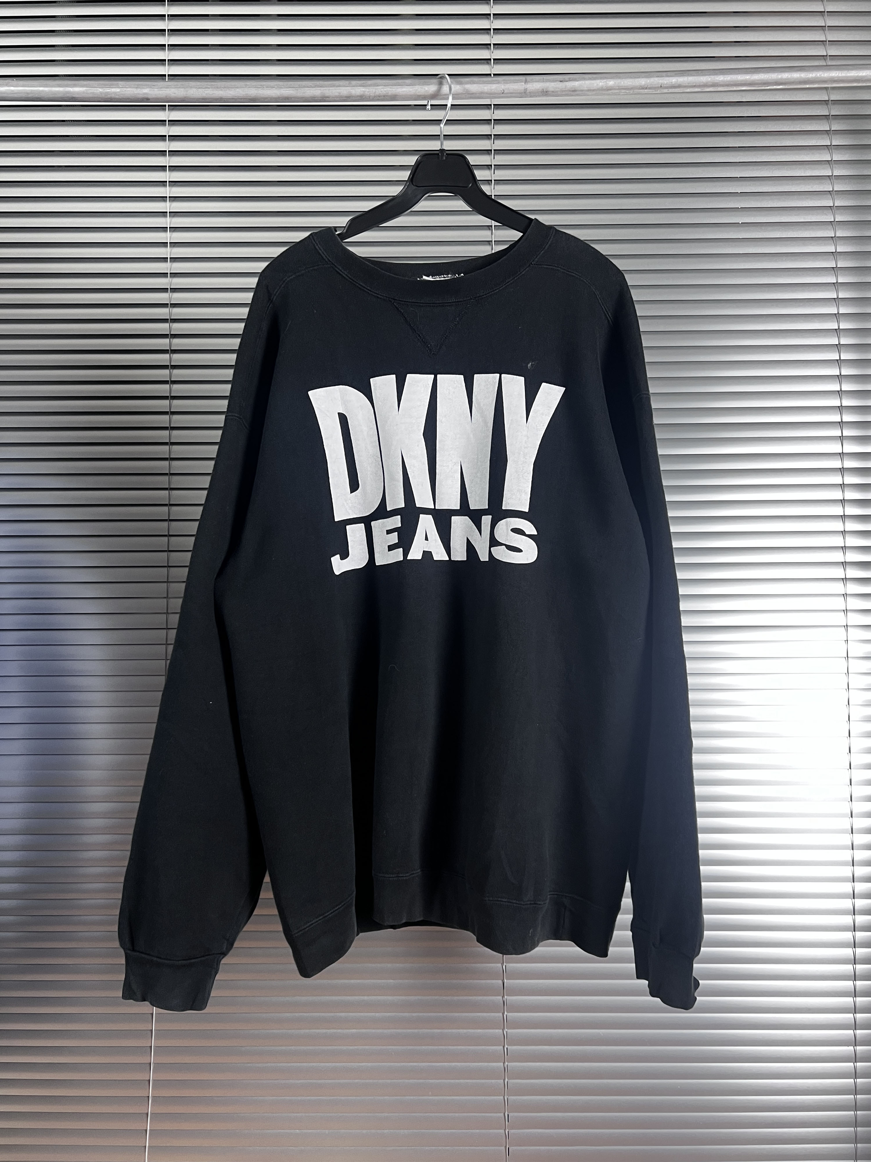 90s DKNY logo sweat