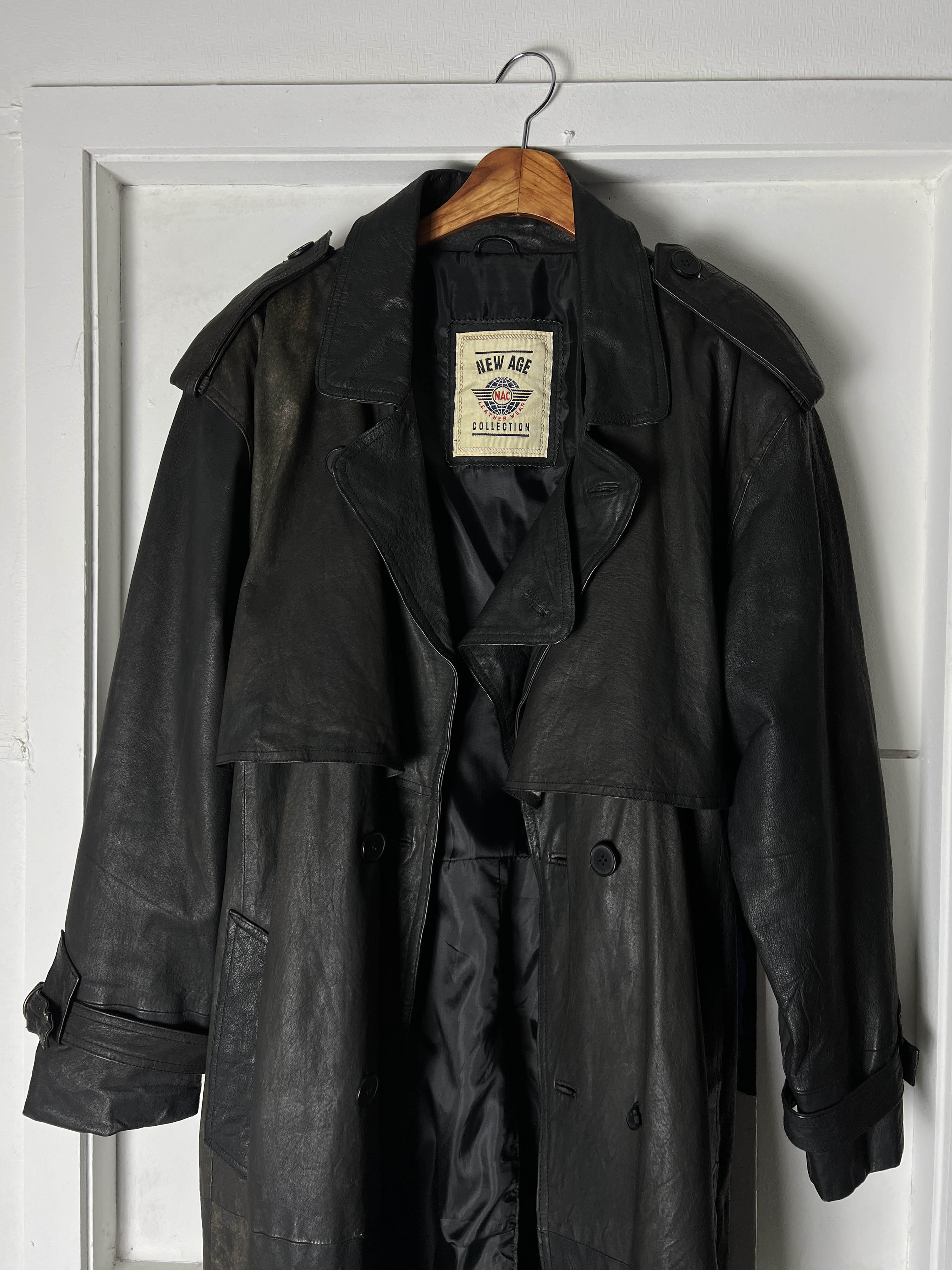 NEW AGE leather coat