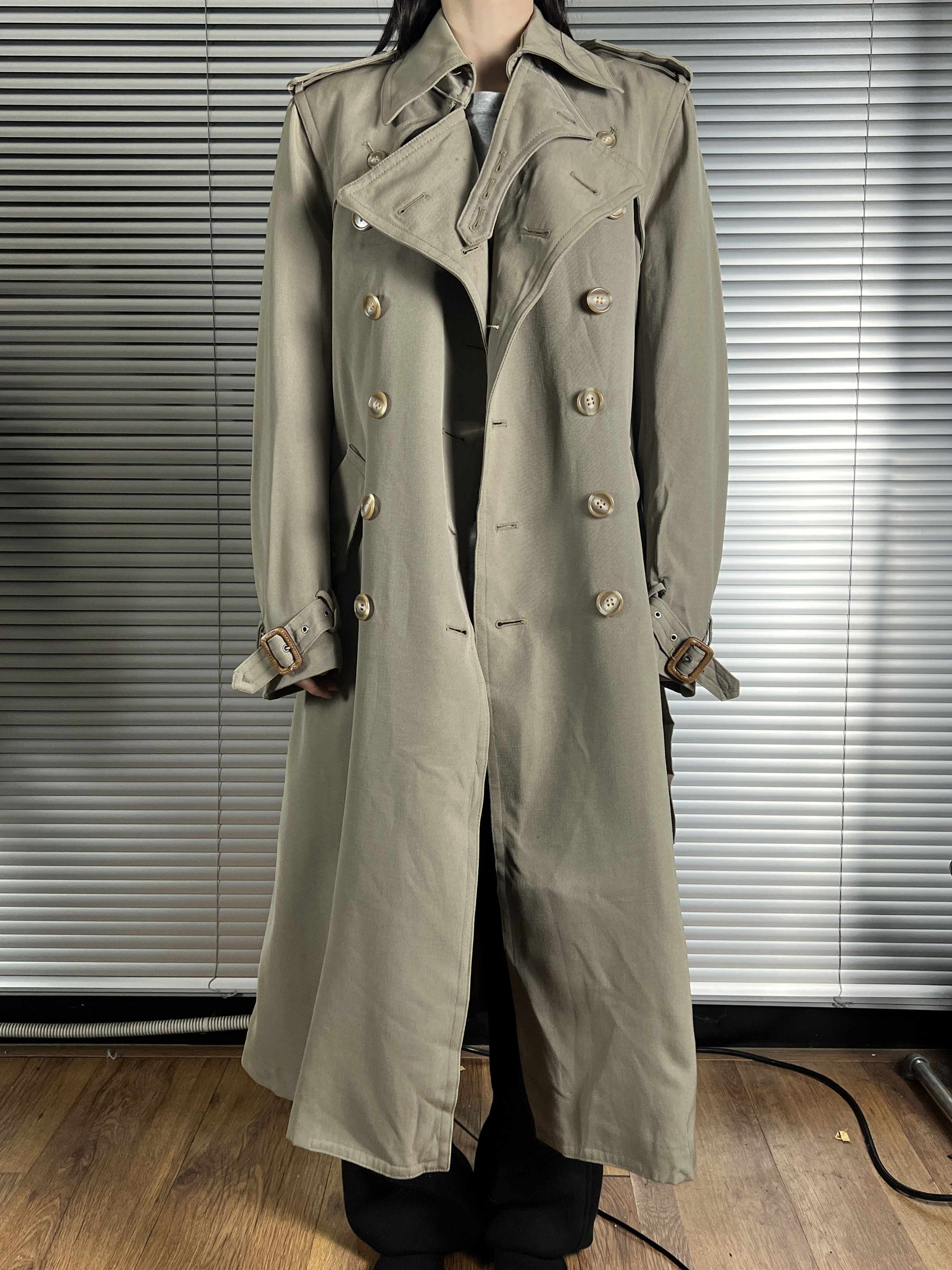 JUN trench coat